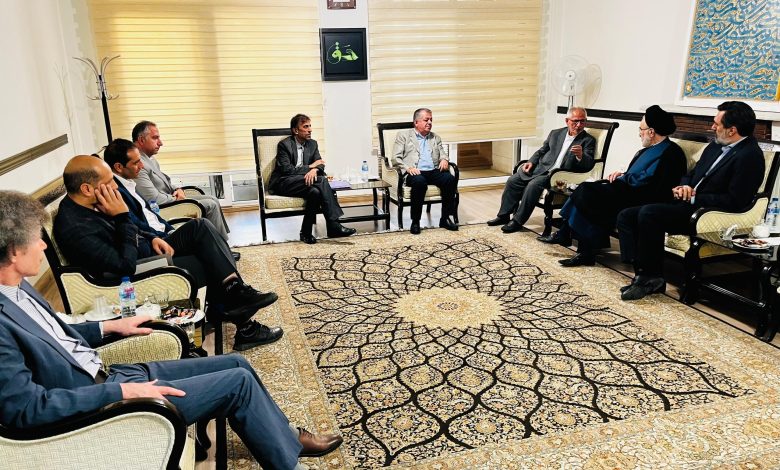 دیدار استاد عبدخدایی دبیر جمعیت فداییان اسلام ودکتر خطیب مدیر پایگاه خبری گزارش گردشگری با حجت الاسلام والمسلمین سید محمد خاتمی